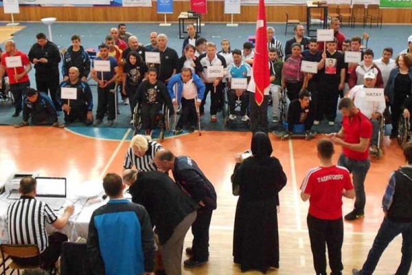 Ordu Ünye ÜNÇEK Engelli Bilek Güreşi Takımı, Türkiye Şampiyonasından 1 Altın, 4 Gümüş, 1 Bronzla Döndü